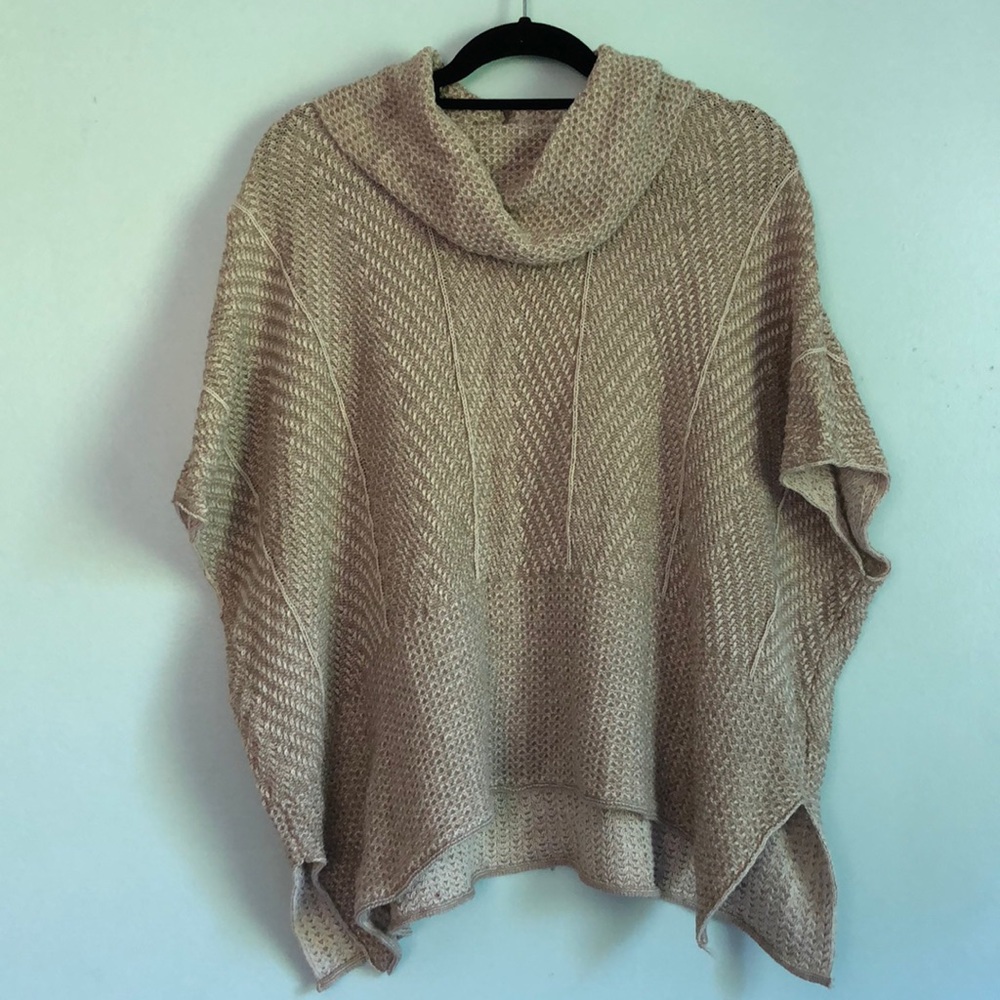 Adorable Knitted Turtle-Neck
